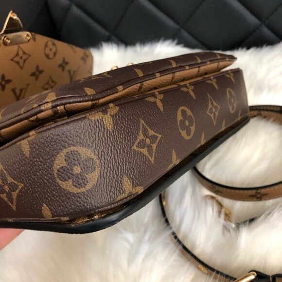 Louis Vuitton Bags Louis Vuitton Pochette Metis Monogram Messenger